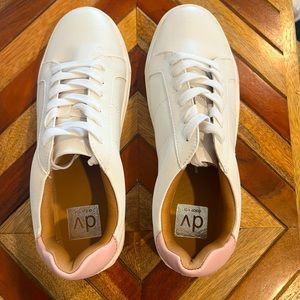 Dolce Vita Women’s 7.5 Anibel shoe